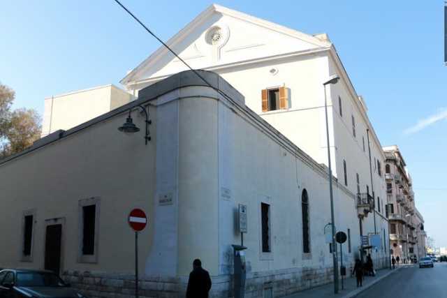 Molestie, mobbing e stalking: avvengono anche in caserma. Ma il Codice militare non li prevede